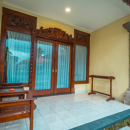 The Central Lovina Hotel & Restaurant Extérieur photo